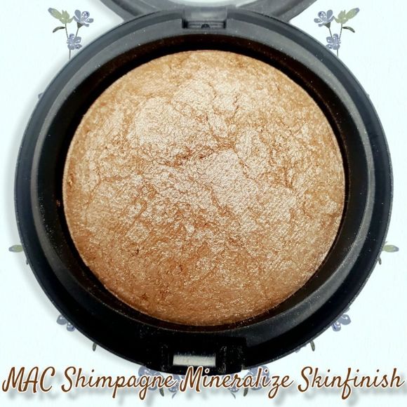 MAC Shimpagne Mineralize Skinfinish - Picture 2 of 6